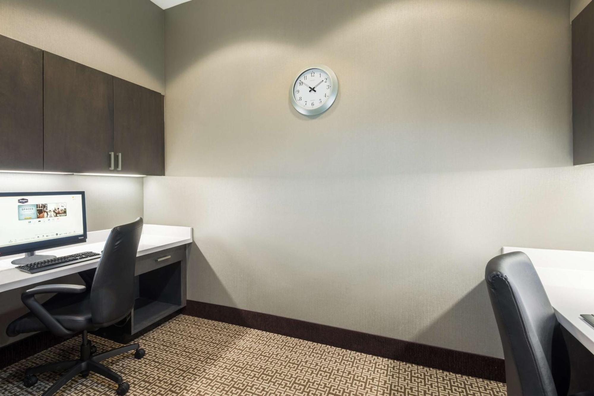 Hampton Inn & Suites Tampa Airport Avion Park Westshore Exterior foto